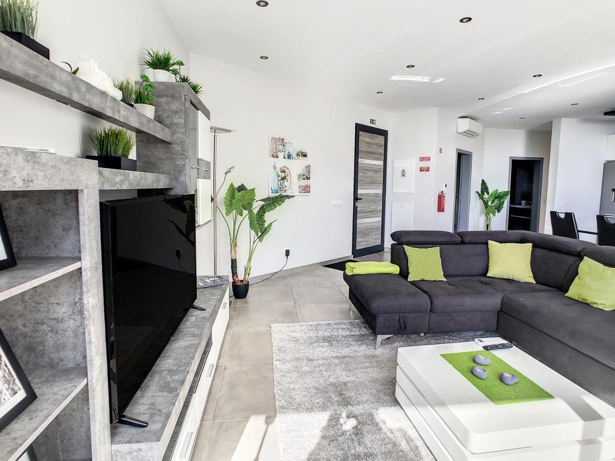 Villa Stella By Lovelystay Arco da Calheta  Ngoại thất bức ảnh